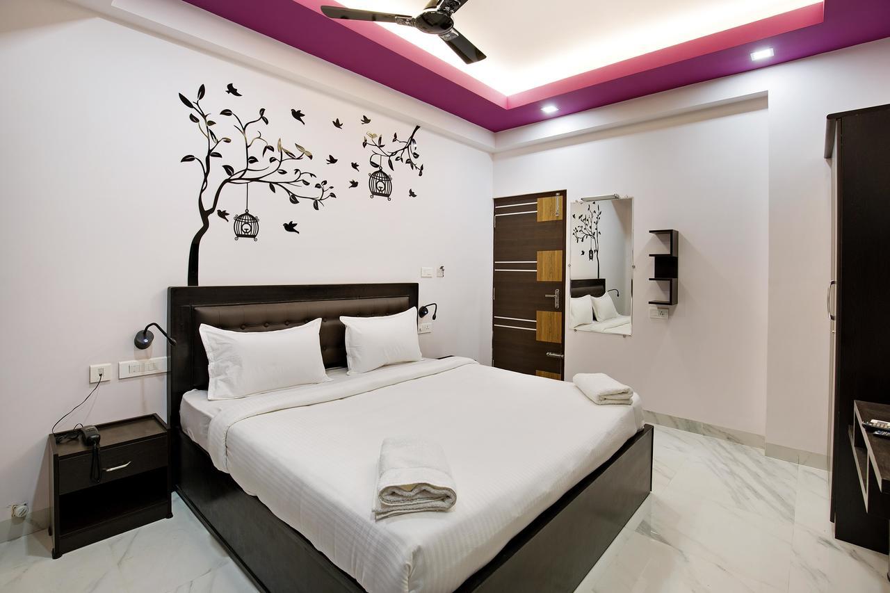 Crystal Lake Suites Coimbatore Exterior photo